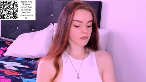 only_sarah1 online show from February 26, 10:36 pm