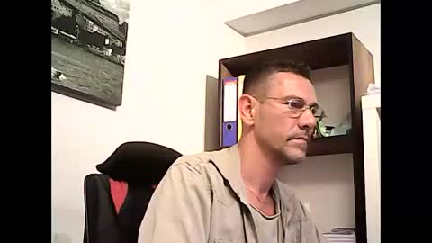 onlyprivate m35 online show from April 20, 5:49 pm