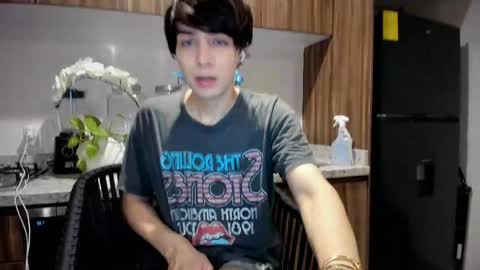 Sergio online show from April 23, 2:52 am