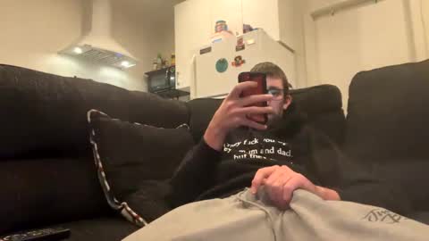 Snapshot of onthecumup69 chatting on January 20, 9:13 am onthecumup69 online show from January 20, 9:13 am