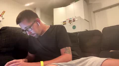 Snapshot of onthecumup69 chatting on September 29, 10:47 am onthecumup69 online show from September 29, 10:47 am