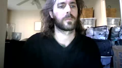 ooiqt online show from December 4, 8:01 pm