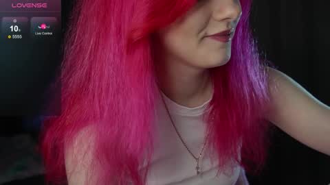 Hannah online show from November 12, 1:46 pm