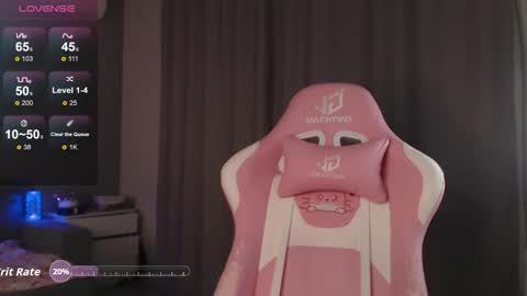 Hannah online show from September 25, 8:27 pm