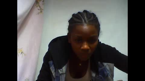 oooorazanasoa online show from May 24, 1:28 pm