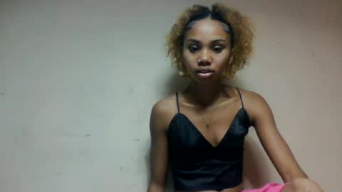 oooosoavizara online show from June 30, 12:15 pm
