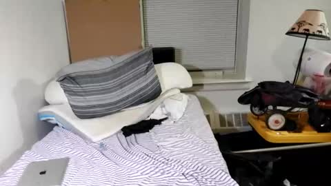 Snapshot of opalockajoe chatting on March 6, 7:58 am TsJojo online show from March 6, 7:58 am