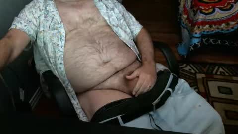 Kumquat online show from February 4, 8:40 am