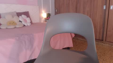 Ora Larson online show from September 22, 11:47 am