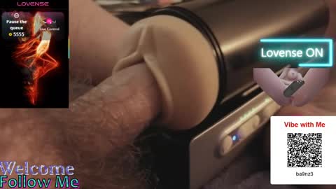 CrazyCumDude online show from April 8, 7:33 am