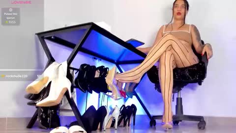 You can call me Sussana  online show from September 24, 9:21 pm