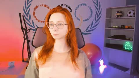 Snapshot of orianna_blade chatting on January 19, 7:04 pm Orianna -  Hi Im into geek culture cosplay crafting LARP games. Shall we play DnD online show from January 19, 7:04 pm