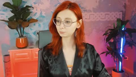 Snapshot of orianna_blade chatting on January 22, 12:38 pm Orianna -  Hi Im into geek culture cosplay crafting LARP games. Shall we play DnD online show from January 22, 12:38 pm