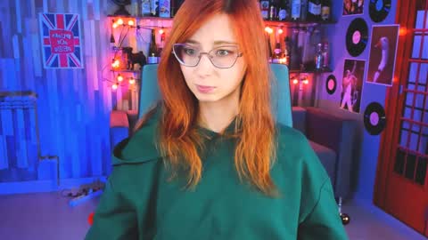 Snapshot of orianna_blade chatting on December 22, 12:16 pm Orianna -  Hi Im into geek culture cosplay crafting LARP games. Shall we play DnD online show from December 22, 12:16 pm