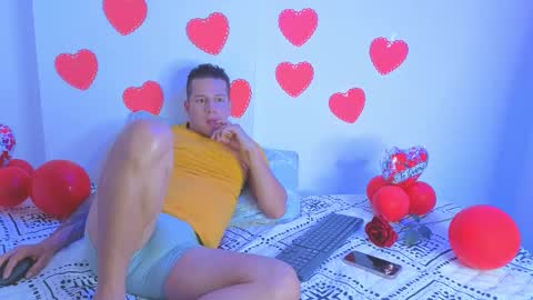 Orienzo online show from February 15, 4:04 am