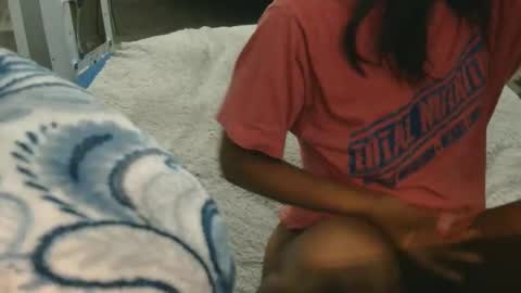 originalcali95 online show from November 11, 2:36 am