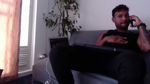 Snapshot of orlando_horny chatting on September 26, 9:12 pm orlando_horny online show from September 26, 9:12 pm