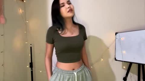 Angel online show from December 17, 12:23 pm