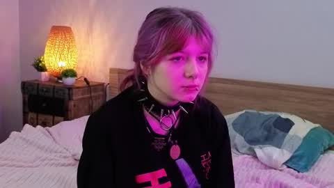 Snapshot of orvacurington chatting on September 18, 7:18 pm Ashley online show from September 18, 7:18 pm