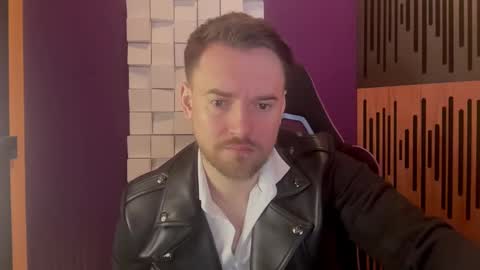 Oscar Steel Savage online show from February 22, 5:13 pm