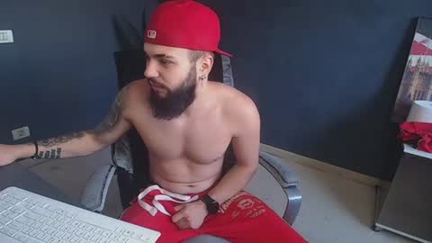 OscarWills online show from June 25, 5:56 am