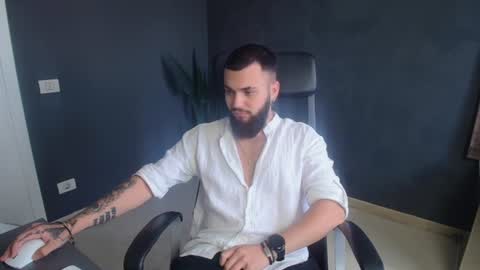 OscarWills online show from July 28, 11:17 am