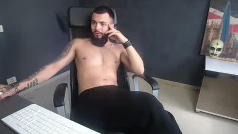 OscarWills online show from July 28, 5:16 am