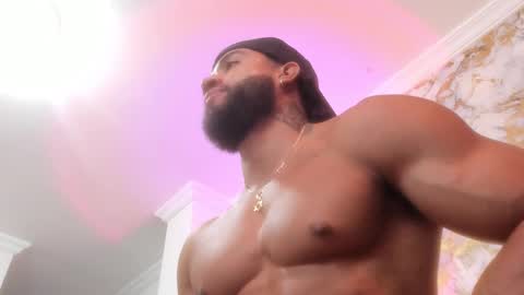 Snapshot of osher_cox chatting on March 8, 2:45 am osher_cox online show from March 8, 2:45 am