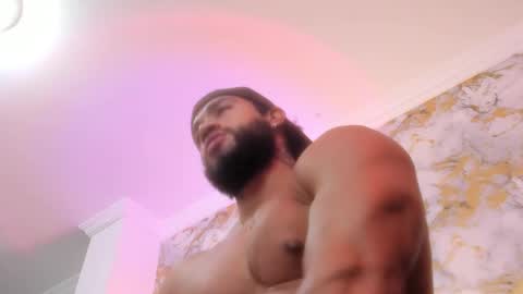 Snapshot of osher_cox chatting on March 2, 2:41 am osher_cox online show from March 2, 2:41 am