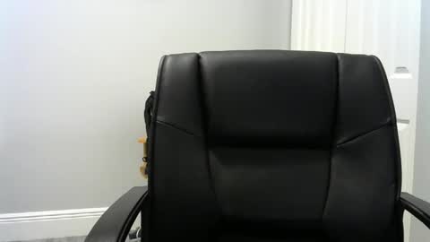 Ossi online show from March 7, 3:50 am