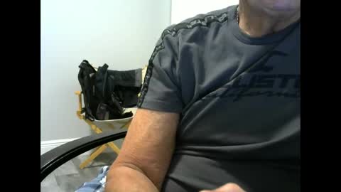 Ossi online show from November 27, 2:41 am