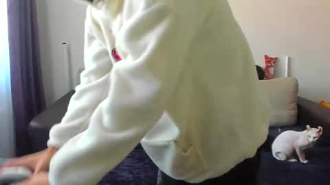 Ostin online show from September 11, 2:46 am