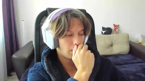 Ostin online show from October 15, 7:53 am