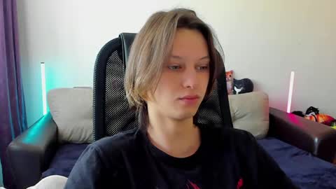 Ostin online show from April 2, 3:58 am