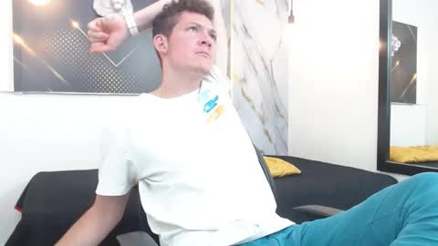 OSTIN  online show from January 6, 3:32 am