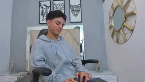 Owen Johnson online show from September 23, 12:10 pm