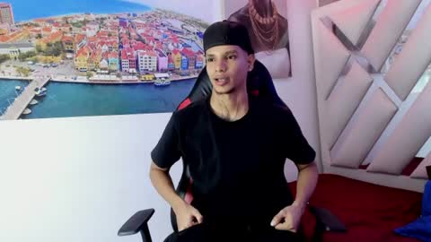 owen blaze online show from June 18, 3:34 am