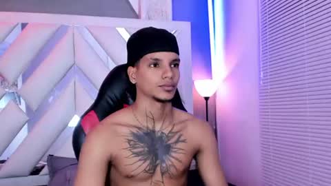 owen blaze online show from July 15, 3:01 am