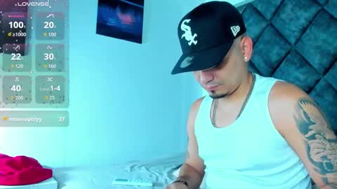 O W E N - S T O N E online show from November 23, 12:47 pm