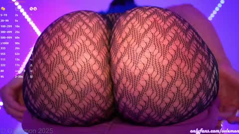 oxlemon online show from March 7, 12:58 am