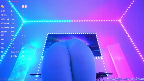 oxlemon online show from December 28, 3:04 am