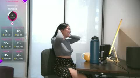 ozhmara online show from December 3, 3:24 pm