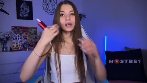 Polli    IG    paaulina love   online show from January 14, 1:49 pm