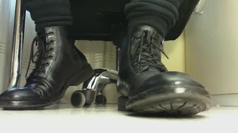 Pablo Meness online show from February 6, 3:41 pm