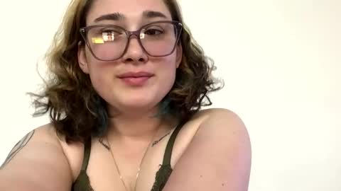 paigechantel online show from May 21, 3:35 am