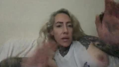 paigesixx_charlievicious online show from October 22, 9:45 am