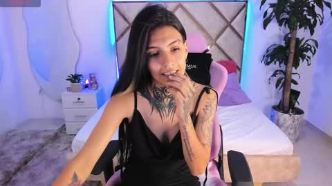 palechor online show from March 5, 11:47 pm