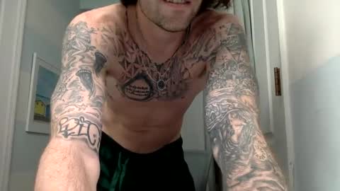 palmflacco online show from December 20, 9:32 am