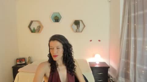 Paloma  online show from February 24, 9:07 pm