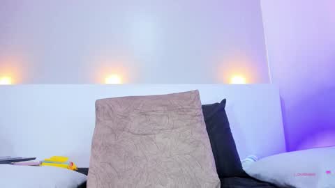 pamela_ambrosia1 online show from February 4, 5:55 am